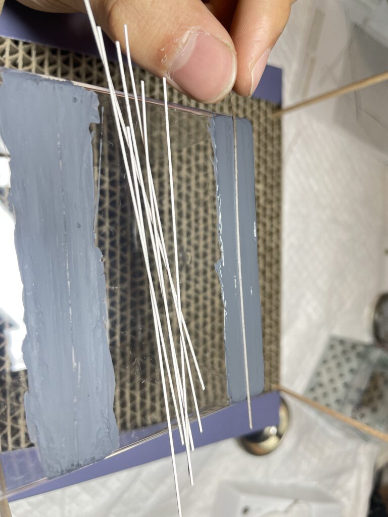 レーザーカッターで切り出した1/3000スケールの塀と塗装テクニック